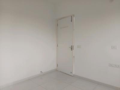 Bedroom Image of 650 Sq.ft 1 BHK Apartment / Flat for sale in Amanora Gold Towers, Hadapsar Pune for Rs. 7500000