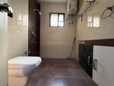 Bedroom Image of 3500 Sq.ft 4 BHK Apartment / Flat for rent in New Alkapuri Vadodara for Rs. 40000