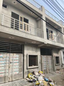 Image of 787 Sq.ft 3.5 BHK Independent House for sale in Sector 105, Gurgaon for Rs. 13000000