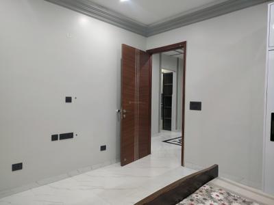 Bedroom Image of 1600 Sq.ft 3 BHK Apartment / Flat for rent in Freedom Fighters Enclave New Delhi for Rs. 58000