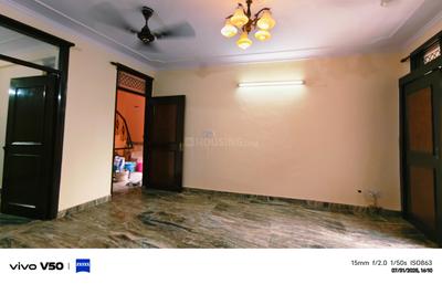 Hall Image of 825 Sq.ft 2 BHK Apartment / Flat for sale in Saket New Delhi for Rs. 4500000