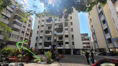 Image of 1050 Sq.ft 2 BHK Apartment / Flat for sale in Isha Garden, Kothrud, Pune for Rs. 16500000