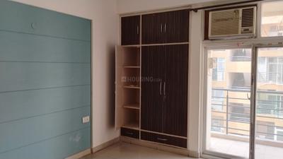 Bedroom Image of 1259 Sq.ft 2 BHK Apartment / Flat for rent in Arihant Ambience, Crossings Republik Ghaziabad for Rs. 17000