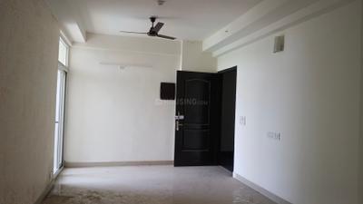 Living Room Image of 1600 Sq.ft 3 BHK Apartment / Flat for sale in Nirala Eden Park II, Indirapuram Ghaziabad for Rs. 16000000