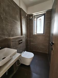 Bathroom Image of 985 Sq.ft 2 BHK Apartment / Flat for sale in Matunga East Mumbai for Rs. 47500000