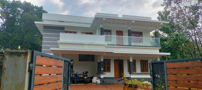 5 BHK Independent House
