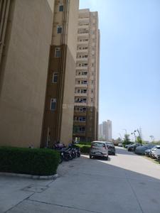 Image of 750 Sq.ft 3 BHK Apartment / Flat for sale in Pyramid Urban Homes 2, Sector 86, Gurgaon for Rs. 8500000