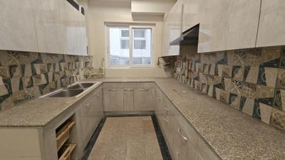 Kitchen Image of 2000 Sq.ft 3 BHK Builder Floor for rent in Uday Park New Delhi for Rs. 130000