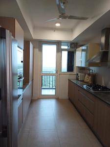 Kitchen Image of 2700 Sq.ft 4 BHK Apartment / Flat for sale in DLF Park Place, Sector 54 Gurgaon for Rs. 102500000