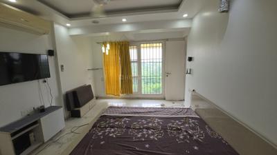 Bedroom Image of 1600 Sq.ft 3 BHK Apartment / Flat for sale in Saraswati Narmada Apartments, Vasant Kunj New Delhi for Rs. 44500000