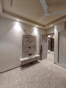 Bedroom Image of 1260 Sq.ft 3 BHK Builder Floor for sale in Punjabi Bagh New Delhi for Rs. 20600000