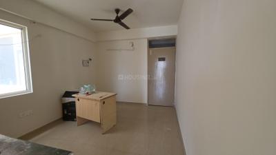 Living Room Image of 600 Sq.ft 2 BHK Apartment / Flat for rent in ROF Aalayas 1, Sector 102 Gurgaon for Rs. 15500