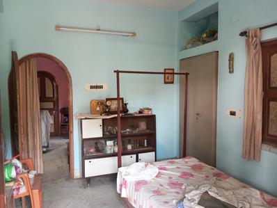 Bedroom Image of 2250 Sq.ft 4 BHK Independent House for sale in Paschim Putiary Kolkata for Rs. 8600000