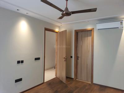 Bedroom Image of 2000 Sq.ft 4 BHK Builder Floor for sale in DLF Phase 1 Gurgaon for Rs. 42100000