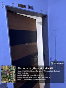 Image of 1550 Sq.ft 3 BHK Apartment / Flat for rent in KP Courtyard, Shantipura, Ahmedabad for Rs. 40000