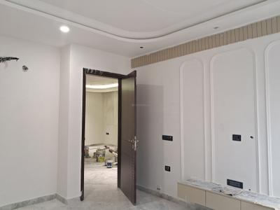 Bedroom Image of 1800 Sq.ft 3 BHK Builder Floor for sale in Paschim Vihar New Delhi for Rs. 40000000