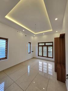 Hall Image of 2700 Sq.ft 4 BHK Independent House for sale in Aluva Kochi for Rs. 13000000