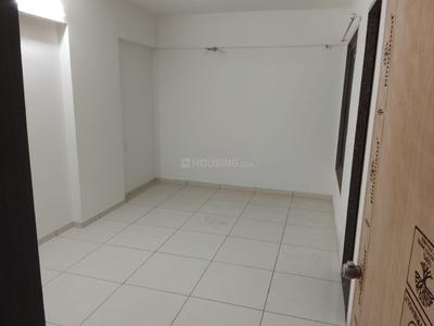 Bedroom Image of 950 Sq.ft 3 BHK Apartment / Flat for rent in Rashmi Nivaasa, Shela Ahmedabad for Rs. 27000