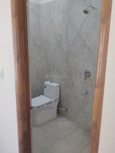 Bathroom Image of 1300 Sq.ft 3 BHK Duplex for sale in Golden The Golden Town, Karmeta Jabalpur for Rs. 9000000