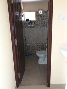 Bathroom Image of 1500 Sq.ft 1 BHK Apartment / Flat for rent in NGBR Arcade, Jeevan Bima Nagar Bengaluru for Rs. 30000