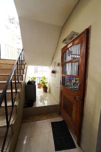 Staircase Image of 990 Sq.ft 2 BHK Apartment / Flat for sale in Satellite Ahmedabad for Rs. 8500000