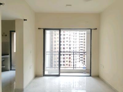 Living Room Image of 620 Sq.ft 2 BHK Apartment / Flat for sale in Sunteck World, Naigaon East Naigaon for Rs. 4500000