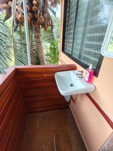 Balcony Image of 600 Sq.ft 1 BHK Independent House for rent in Brahmavar Udupi for Rs. 6500