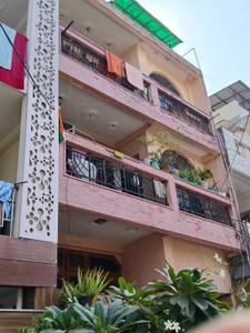 Image of 4500 Sq.ft 8 BHK Independent House for sale in Sector 49, Noida for Rs. 27000000