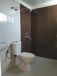 Bedroom One Image of 1300 Sq.ft 3 BHK Apartment / Flat for rent in BCC Bharat City, Indraprashtha Yojna Ghaziabad for Rs. 12000