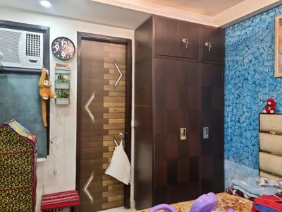 Bedroom Image of 810 Sq.ft 3 BHK Apartment / Flat for sale in Nawada New Delhi for Rs. 4600000