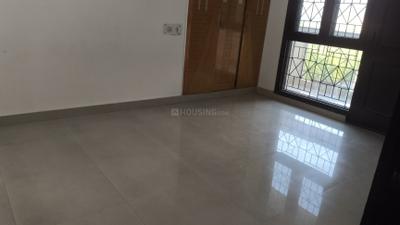 Bedroom Image of 2000 Sq.ft 3 BHK Apartment / Flat for sale in CGHS Chitrakoot Apartments, Sector 22 Dwarka New Delhi for Rs. 36000000