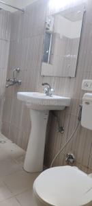 Image of 1450 Sq.ft 2 BHK Apartment / Flat for rent in Piyush Heights, Sector 89, Faridabad for Rs. 23000