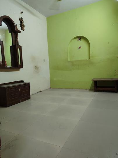 D 57 j j colony  Main Image 1