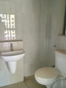 Common Bathroom Image of 875 Sq.ft 2 BHK Apartment / Flat for sale in Runwal Gardens, Dombivli East Thane for Rs. 6500000