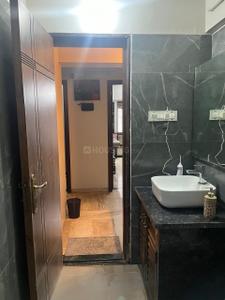 Bathroom Image of 1550 Sq.ft 3 BHK Apartment / Flat for sale in Kukreja Palace, Ghatkopar East Mumbai for Rs. 55000000
