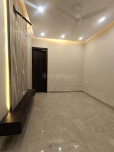 Bedroom Image of 1500 Sq.ft 3 BHK Builder Floor for rent in Janakpuri New Delhi for Rs. 60000