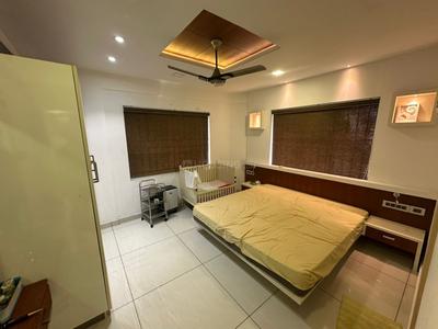 Bedroom Image of 2000 Sq.ft 2 BHK Apartment / Flat for rent in Vellayil Kozhikode for Rs. 100000