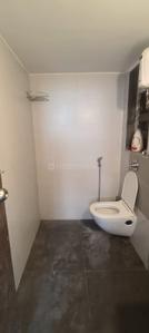 Bathroom Image of 600 Sq.ft 2 BHK Apartment / Flat for sale in Bandra East Mumbai for Rs. 24000000