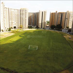 Image of 1080 Sq.ft 2 BHK Apartment / Flat for rent in Adani The Meadows, Shantigram, Ahmedabad for Rs. 23000
