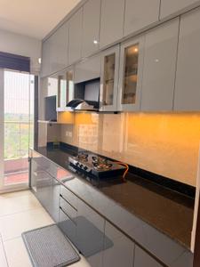 Kitchen Image of 1930 Sq.ft 3.5 BHK Apartment / Flat for rent in Rishita Mulberry Heights, Sushant Golf City Lucknow for Rs. 50000