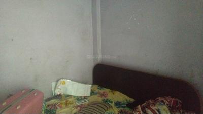 Bedroom Image of 1250 Sq.ft 4 BHK Independent House for rent in Kalyani Devi Allahabad for Rs. 10000