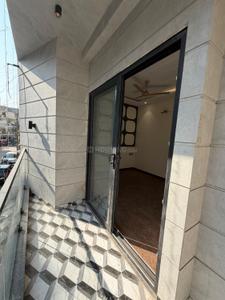 Balcony Image of 1250 Sq.ft 3 BHK Builder Floor for sale in Vikaspuri New Delhi for Rs. 21500000