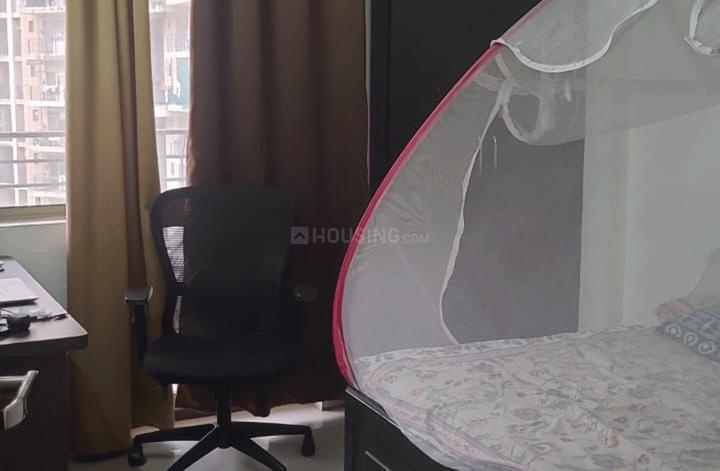 Pan Oasis Apartment Bedroom 1