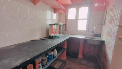 Kitchen Image of 700 Sq.ft 2 BHK Apartment / Flat for sale in Airport Gate no. 1 Kolkata for Rs. 2400000