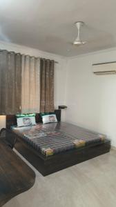 Bedroom Image of 900 Sq.ft 2 BHK Builder Floor for rent in Tagore Garden Extension New Delhi for Rs. 34000