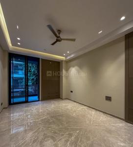 Bedroom Image of 2600 Sq.ft 4 BHK Builder Floor for sale in Model Town New Delhi for Rs. 42500000