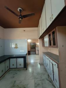 Kitchen Image of 4050 Sq.ft 3 BHK Independent House for sale in Thaltej Ahmedabad for Rs. 43000000