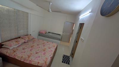 Bedroom Image of 1050 Sq.ft 3 BHK Apartment / Flat for sale in Vrishi Complex, Borivali West Mumbai for Rs. 26000000