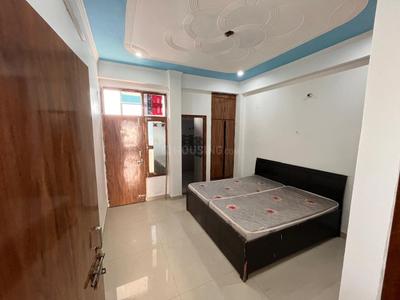 Bedroom Image of 900 Sq.ft 1 RK Independent House for rent in Sector 45 Noida for Rs. 18000