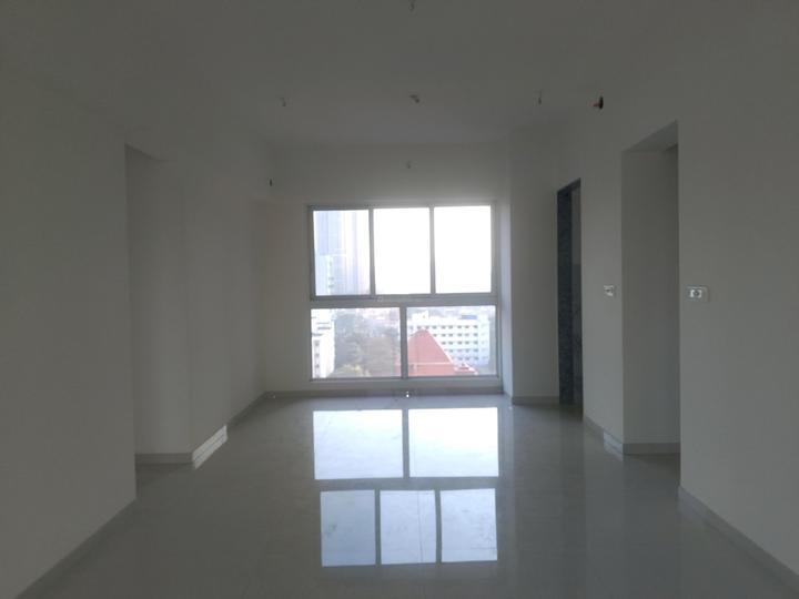 Wadhwa TW Gardens Main Image 1